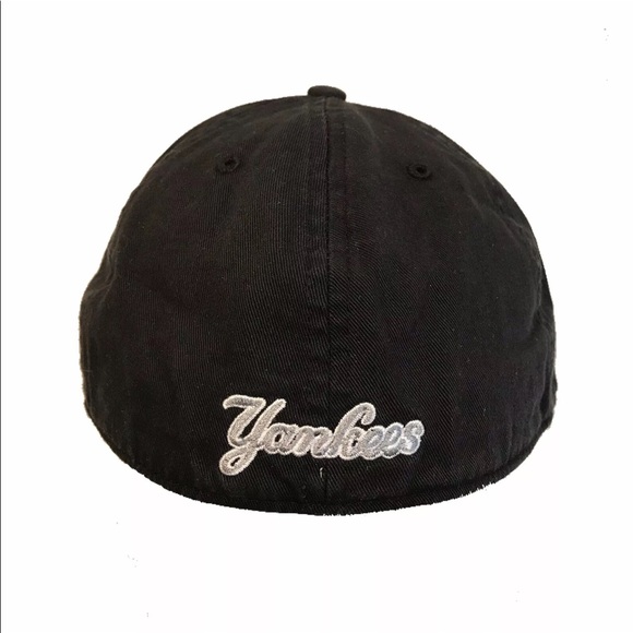 New York Yankees Twins Shutout Franchise XL Cap - Picture 3 of 7